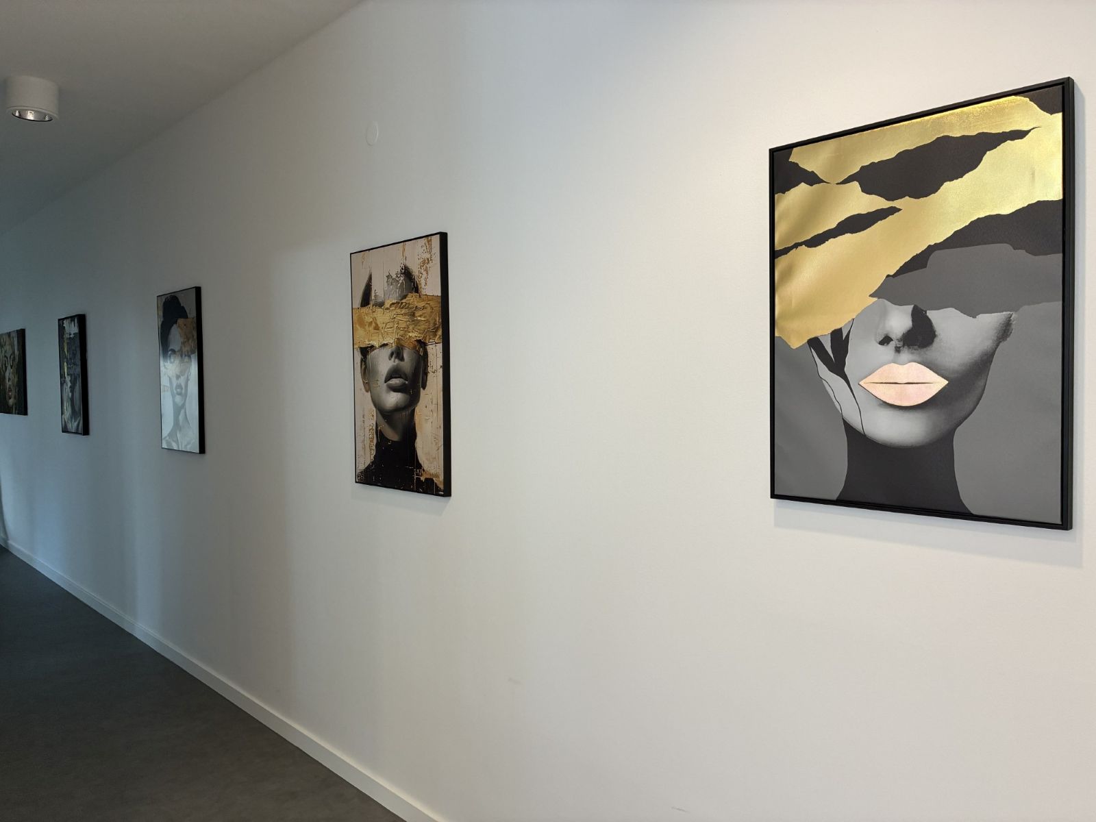 Kunstwerke im Gang der Praxis